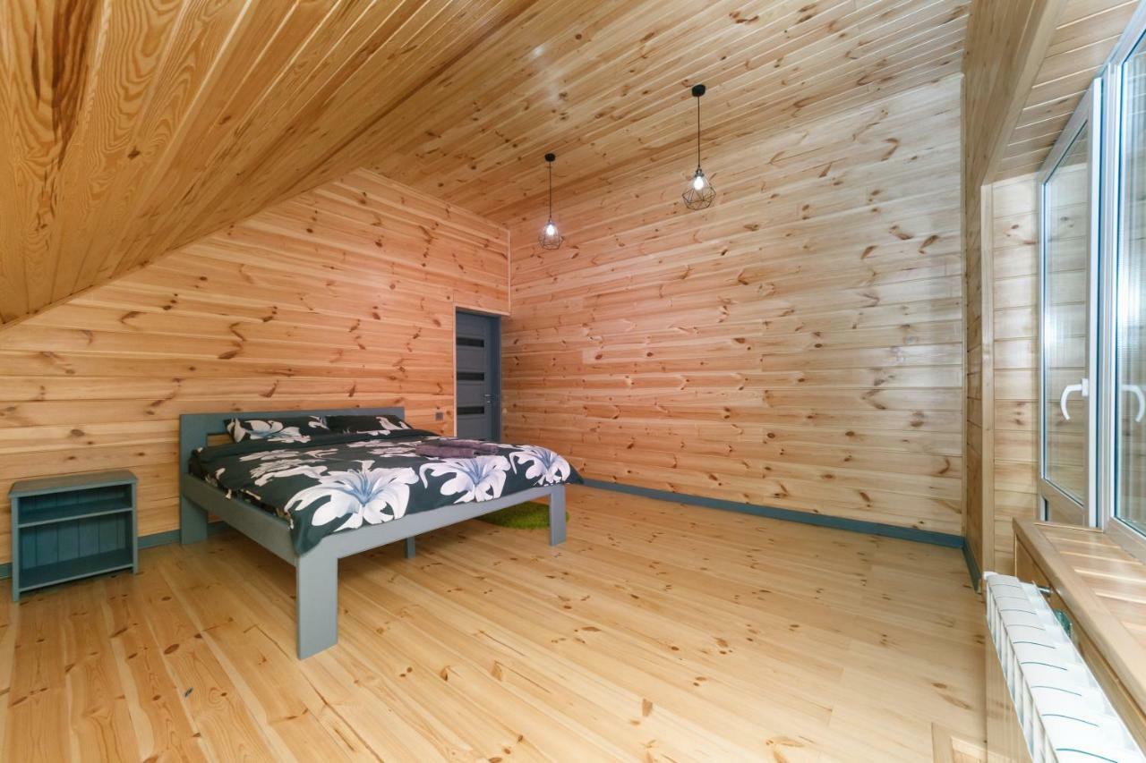 Guesthouse On The Lake With Bathhouse 70 Km From Kiev Makariv エクステリア 写真