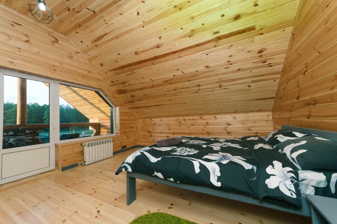 Guesthouse On The Lake With Bathhouse 70 Km From Kiev Makariv エクステリア 写真