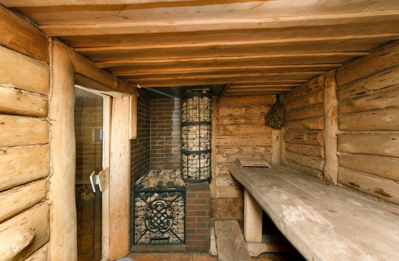 Guesthouse On The Lake With Bathhouse 70 Km From Kiev Makariv エクステリア 写真