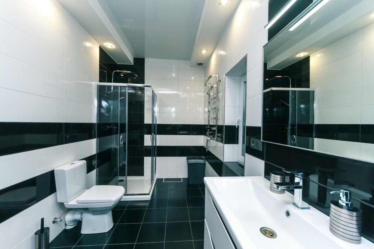 Guesthouse On The Lake With Bathhouse 70 Km From Kiev Makariv エクステリア 写真