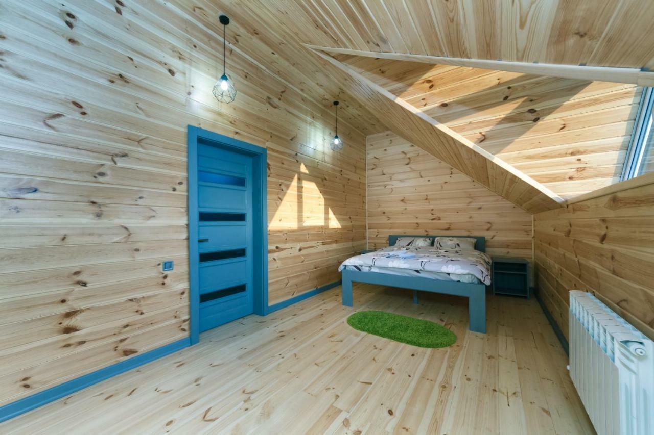 Guesthouse On The Lake With Bathhouse 70 Km From Kiev Makariv エクステリア 写真