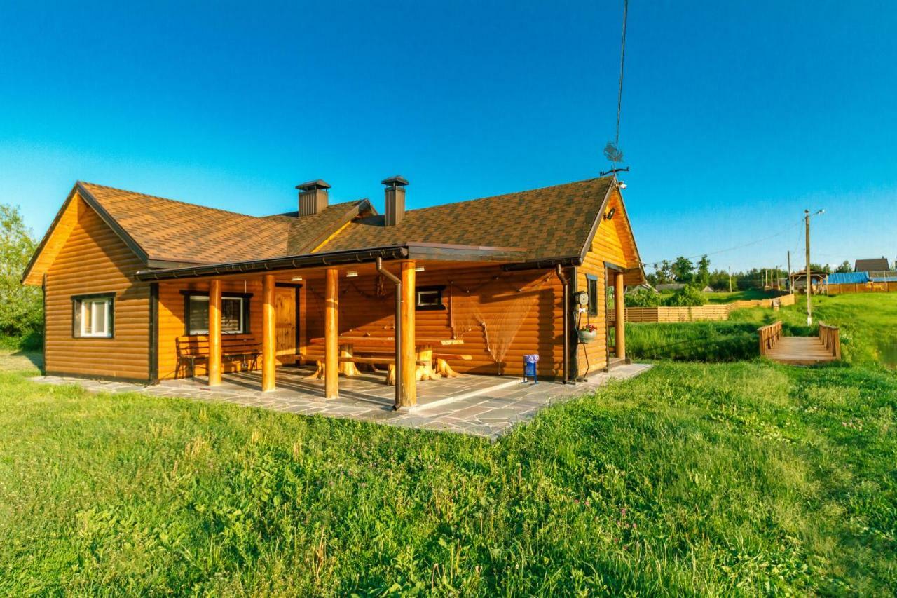 Guesthouse On The Lake With Bathhouse 70 Km From Kiev Makariv エクステリア 写真
