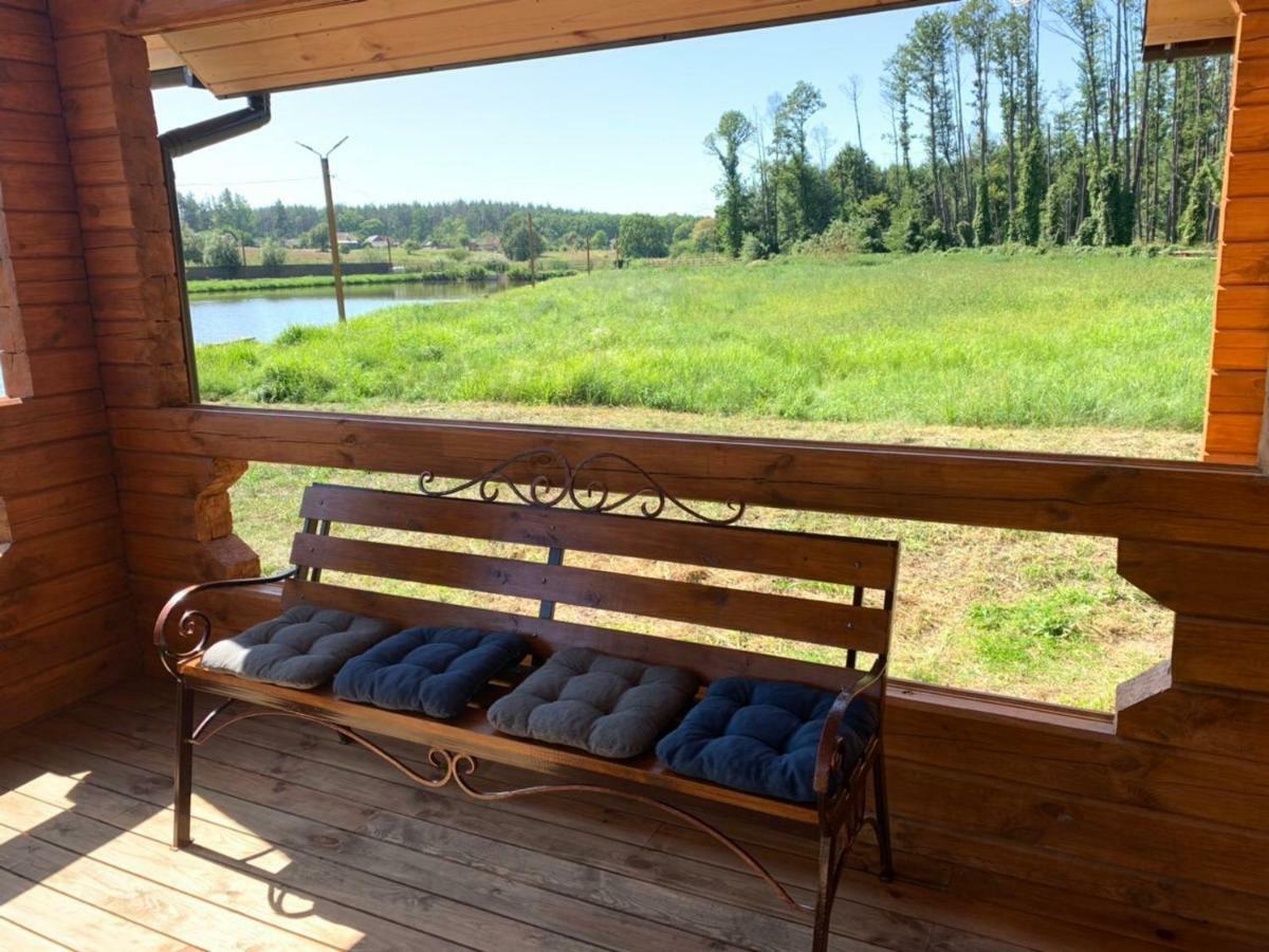 Guesthouse On The Lake With Bathhouse 70 Km From Kiev Makariv エクステリア 写真