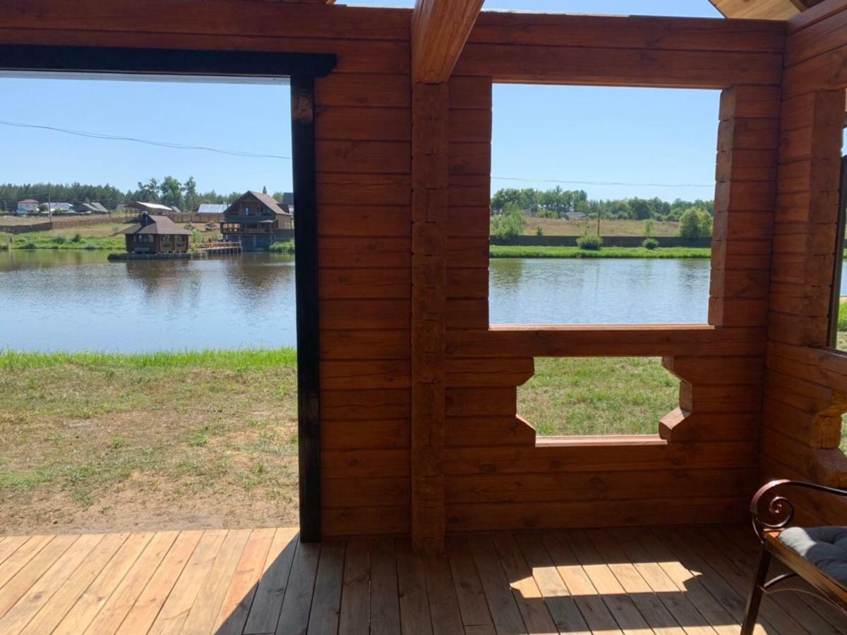 Guesthouse On The Lake With Bathhouse 70 Km From Kiev Makariv エクステリア 写真